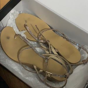 Sandals with sparkles